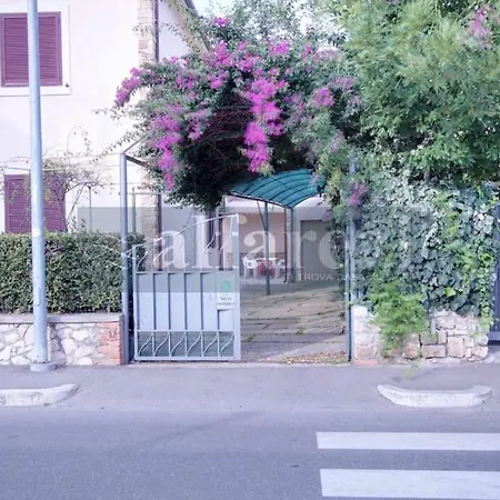 Luigina, Piano Terra, Due Posti Auto E A 200 M Dal Mare! By Alfareal Apartament