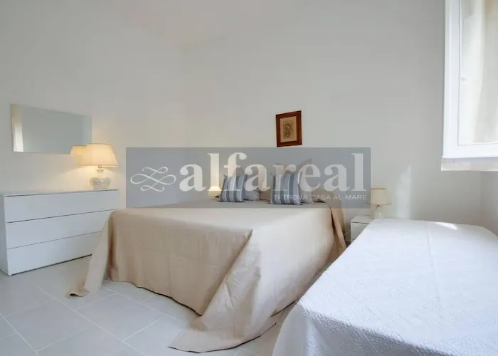 Apartament Luigina, Piano Terra, Due Posti Auto E A 200 M Dal Mare! By Alfareal